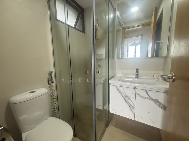 Parc Vera, Hougang Street 32, 2 Bedrooms, 786 sqft, Condominium For Rent, by Hazel Boey, 500095748 - Bathroom - PropertyGuru.com.sg