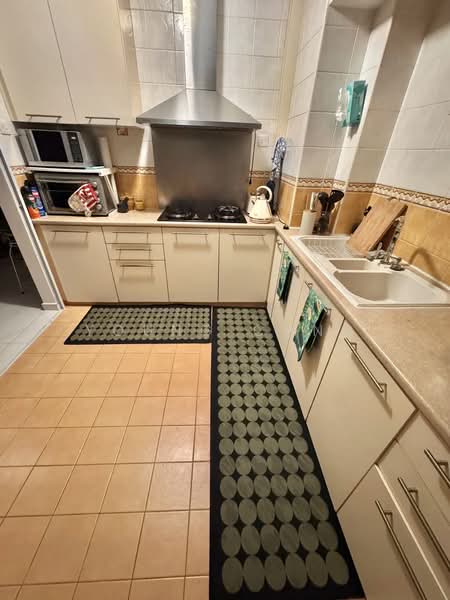 630 Senja Road, 630 Senja Road, Room Rental, 108 sqft, HDB Flat For Rent, by Young Chng, 500095750 - Kitchen - PropertyGuru.com.sg