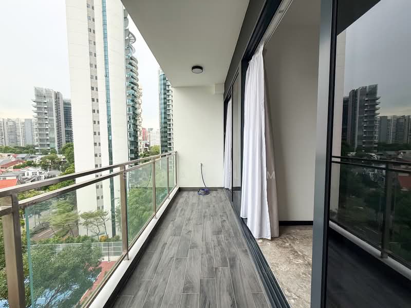 120 Grange Condominium For Sale at S$ 1,999,999 | PropertyGuru Singapore - Balcony