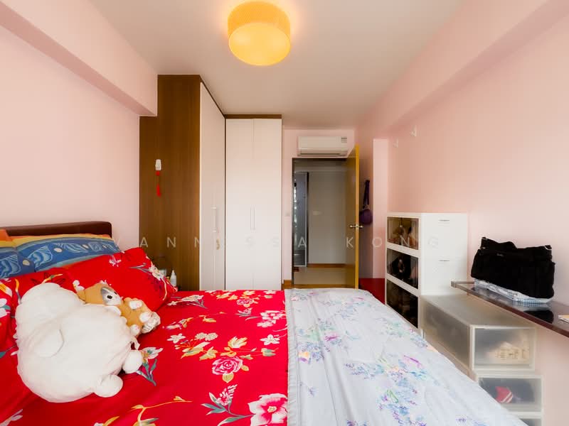 435A Fernvale Road HDB Flat For Sale at S$ 820,000 | PropertyGuru Singapore - Bedroom