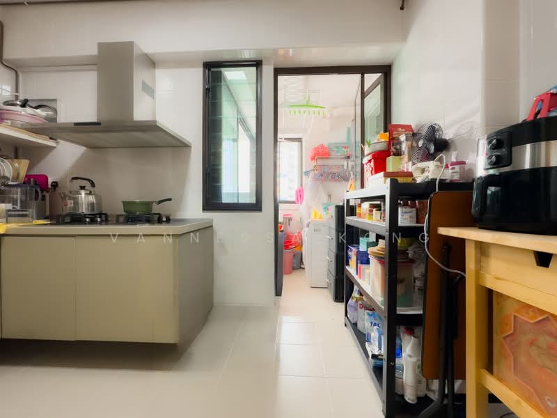 435A Fernvale Road HDB Flat For Sale at S$ 820,000 | PropertyGuru Singapore - Kitchen