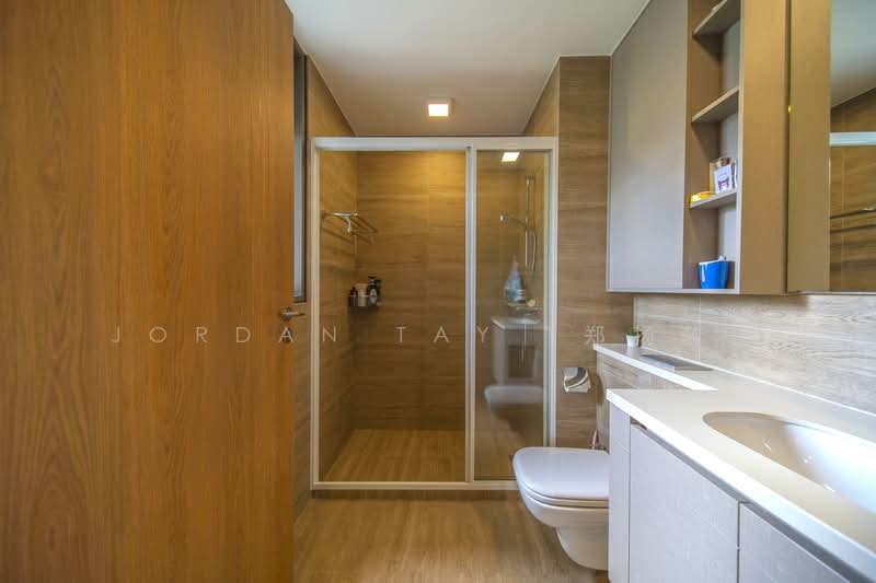 Rivercove Residences EC Condominium For Sale at S$ 1,750,000 | PropertyGuru Singapore - Bathroom