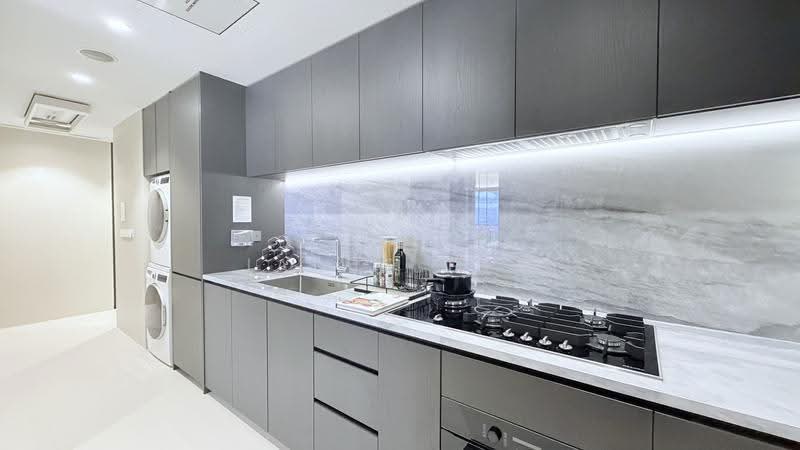 Vela Bay, 1 Bayshore Walk, Bedok / Upper East Coast, 5 Bedrooms, 1,582 sqft, Condominium For Sale, by Jamie Peh, 500095775 - Kitchen - PropertyGuru.com.sg