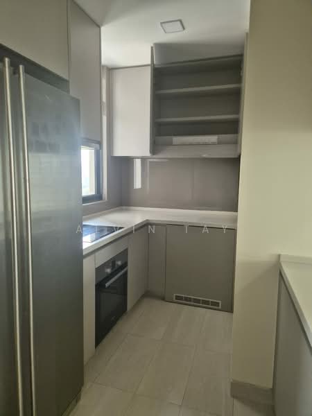 Highline Residences, 11 Kim Tian Road, 3 Bedrooms, 1,087 sqft, Condominium For Rent, by Alvin Tay, 500095777 - Kitchen - PropertyGuru.com.sg