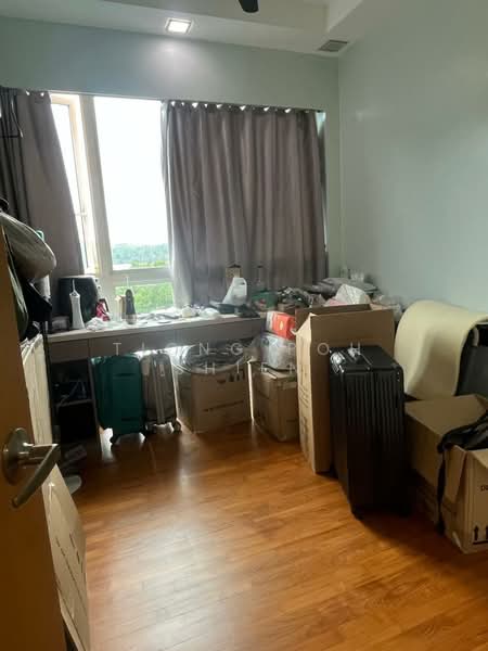 Waterview, 91 Tampines Avenue 1, 4 Bedrooms, 1,184 sqft, Condominium For Rent, by Tiong Poh Shien, 500095784 - Bedroom - PropertyGuru.com.sg