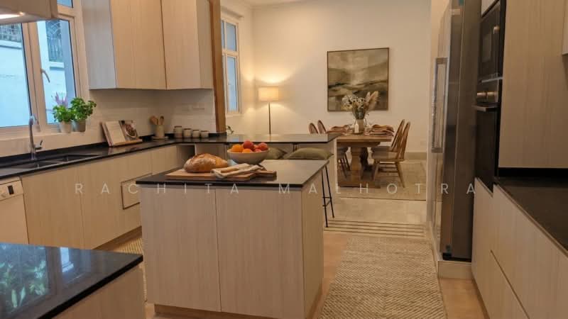 Ridout Road, , 7 Bedrooms, 9,500 sqft, Good Class Bungalow For Rent, by Rachita Malhotra, 500095787 - Kitchen - PropertyGuru.com.sg