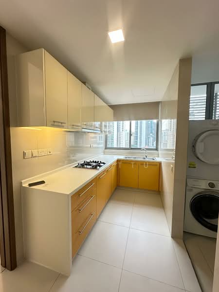The Wharf Residence, 7 Tong Watt Road, 2 Bedrooms, 1,033 sqft, Condominium For Rent, by Kesang Labattu, 500095831 - Kitchen - PropertyGuru.com.sg