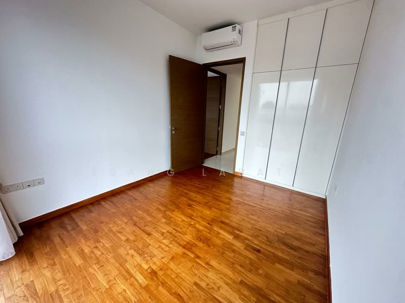 The Wharf Residence, 7 Tong Watt Road, 2 Bedrooms, 1,033 sqft, Condominium For Rent, by Kesang Labattu, 500095831 - Common Bedroom - PropertyGuru.com.sg