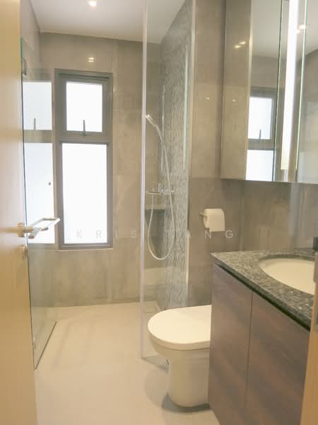 8 @ Woodleigh Condominium For Sale at S$ 1,680,000 | PropertyGuru Singapore - Common Bathroom