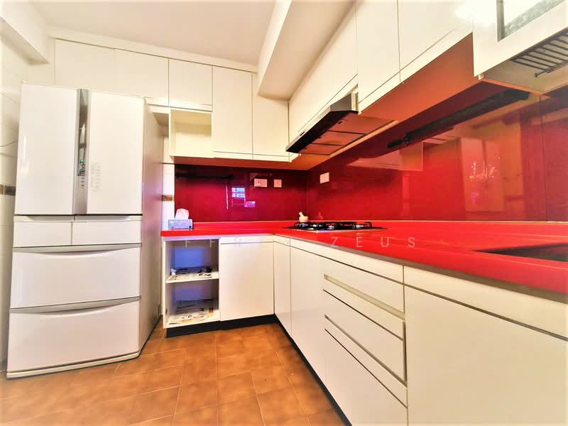 Melville Park Apartment For Sale at S$ 968,888 | PropertyGuru Singapore - Kitchen