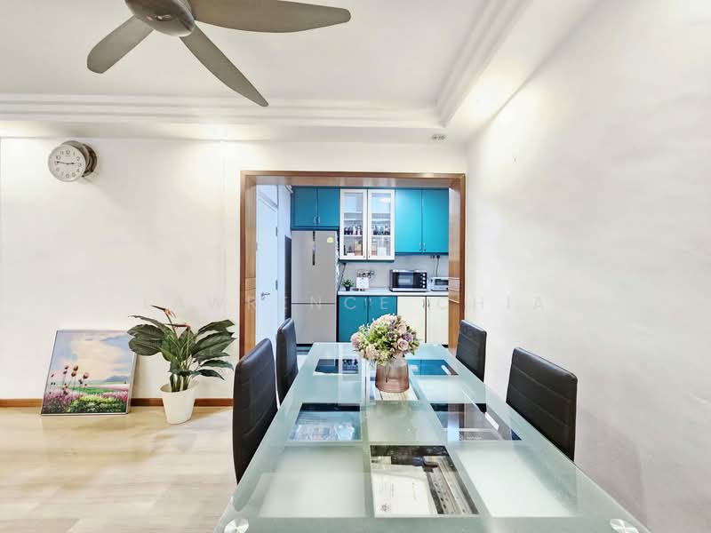 418 Canberra Road HDB Flat For Sale at S$ 658,000 | PropertyGuru Singapore - Dining Room