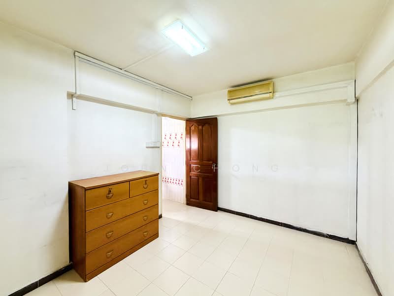 145 Potong Pasir Avenue 2, 145 Potong Pasir Avenue 2, 2 Bedrooms, 797 sqft, HDB Flat For Sale, by John Chong, 500095884 - Interior - PropertyGuru.com.sg