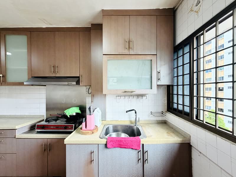 145 Potong Pasir Avenue 2, 145 Potong Pasir Avenue 2, 2 Bedrooms, 797 sqft, HDB Flat For Sale, by John Chong, 500095884 - Kitchen - PropertyGuru.com.sg