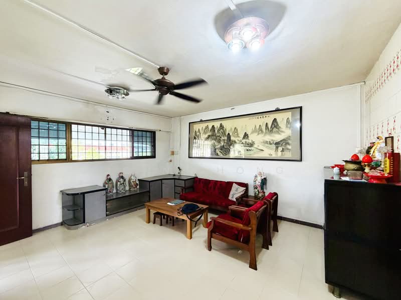 145 Potong Pasir Avenue 2, 145 Potong Pasir Avenue 2, 2 Bedrooms, 797 sqft, HDB Flat For Sale, by John Chong, 500095884 - Living Room - PropertyGuru.com.sg