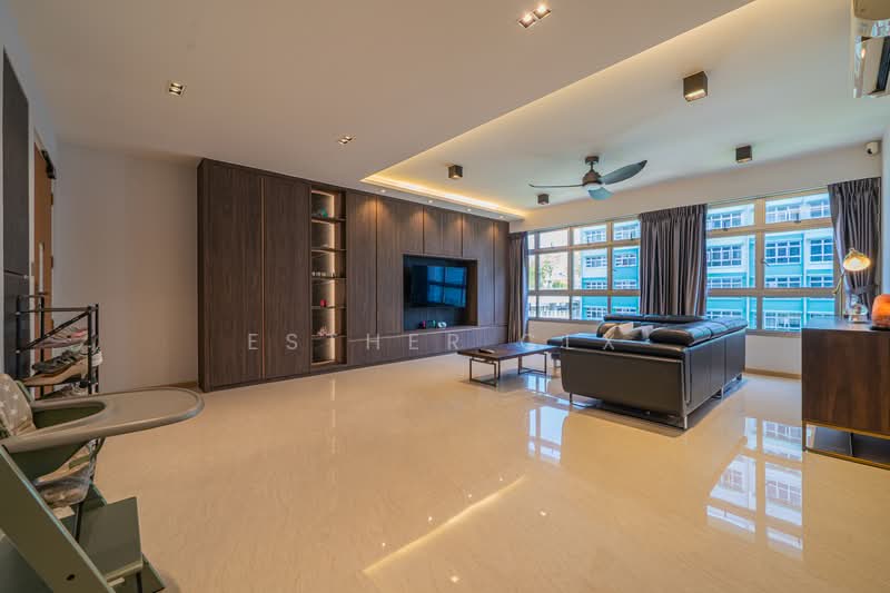 443C Bukit Batok West Avenue 8 HDB Flat For Sale at S$ 888,000 | PropertyGuru Singapore - Living Room