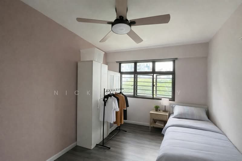 807C Choa Chu Kang Avenue 1 HDB Flat For Sale at S$ 665,000 | PropertyGuru Singapore - Bedroom