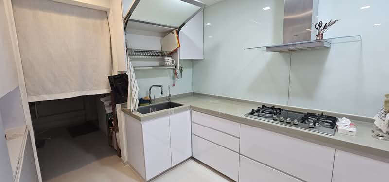 Eastvale Condominium For Sale at S$ 1,688,000 | PropertyGuru Singapore - Kitchen