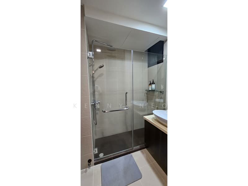 Eastvale Condominium For Sale at S$ 1,688,000 | PropertyGuru Singapore - Bathroom