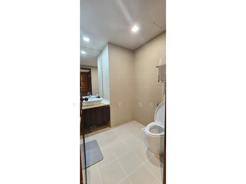 Eastvale, 35 Pasir Ris Drive 3, 3 Bedrooms, 1,281 sqft, Condominium For Sale, by Kenny Neo, 500095895 - Bathroom - PropertyGuru.com.sg
