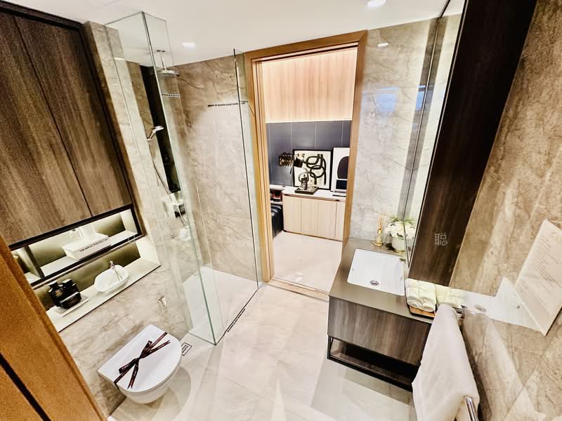 Kassia Condominium For Sale at S$ 2,145,000 | PropertyGuru Singapore - Bathroom