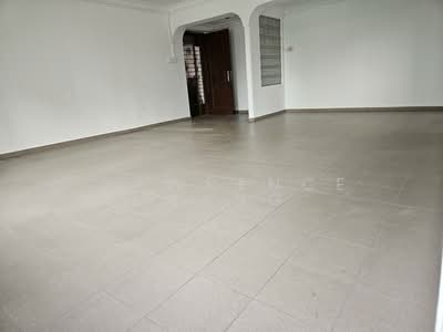 For Sale - 443 Hougang Avenue 8