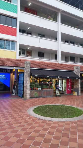 743 Yishun Avenue 5, 743 Yishun Avenue 5, 2 Bedrooms, 721 sqft, HDB Flat For Rent, by Zee Koh, 500095926 - PropertyGuru.com.sg