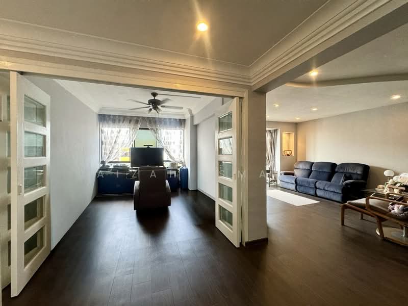 640 Choa Chu Kang Street 64, 640 Choa Chu Kang Street 64, 4 Bedrooms, 1,560 sqft, HDB Flat For Sale, by Aizah Ismail, 500095932 - Living Room - PropertyGuru.com.sg