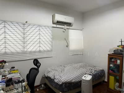 For Rent - Ridgewood Condominium