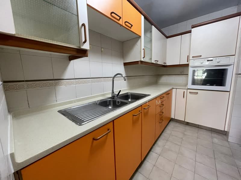 Maple Woods, 991 Bukit Timah Road, 2 Bedrooms, 915 sqft, Condominium For Rent, by David Lim, 500095954 - Kitchen - PropertyGuru.com.sg