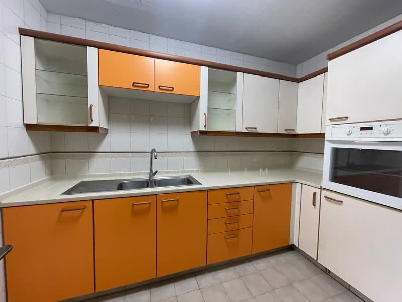 Maple Woods, 991 Bukit Timah Road, 2 Bedrooms, 915 sqft, Condominium For Rent, by David Lim, 500095954 - Kitchen - PropertyGuru.com.sg