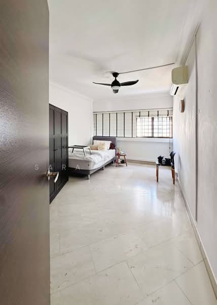 203 Bukit Batok Street 21, 203 Bukit Batok Street 21, 3 Bedrooms, 1,431 sqft, HDB Flat For Sale, by Sarah Chong, 500095956 - Bedroom - PropertyGuru.com.sg