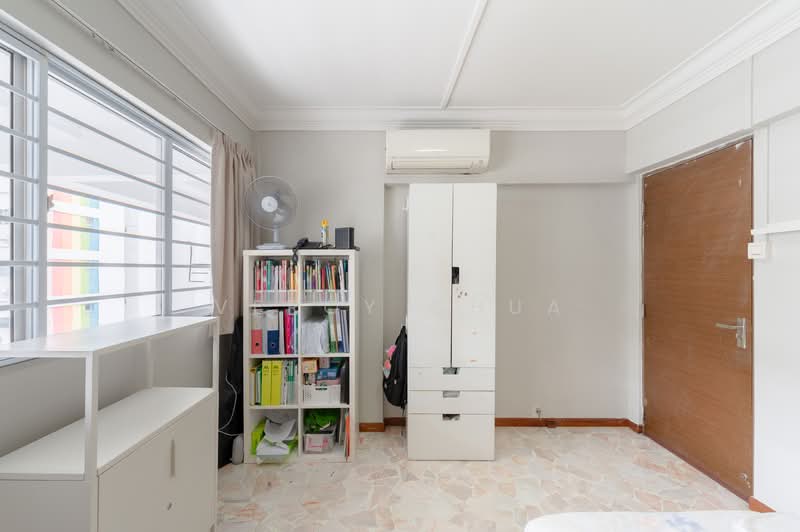 429 Tampines Street 41 HDB Flat For Sale at S$ 899,999 | PropertyGuru Singapore - Interior