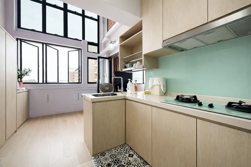 937 Tampines Avenue 5 HDB Flat For Sale at S$ 1,150,000 | PropertyGuru Singapore - Kitchen