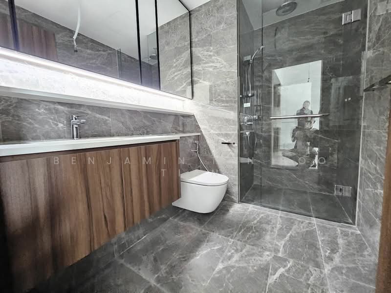 Lentor Modern, 3 Lentor Central, 1 Bedroom, 527 sqft, Condominium For Rent, by Benjamin Tan Boo Tian, 500095975 - Bathroom - PropertyGuru.com.sg