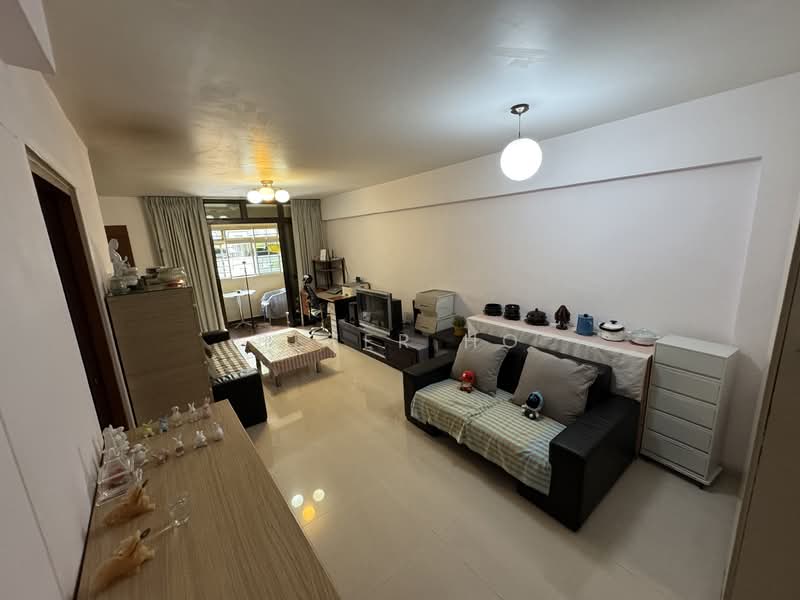 310A Anchorvale Road HDB Flat For Sale at S$ 838,888 | PropertyGuru Singapore - Living Room