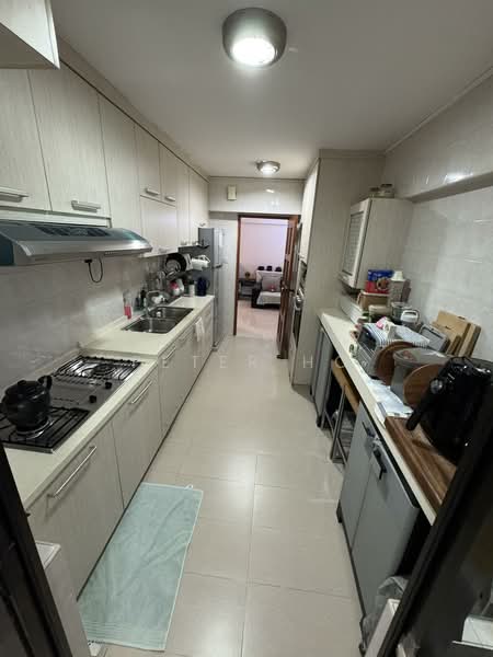 310A Anchorvale Road HDB Flat For Sale at S$ 838,888 | PropertyGuru Singapore - Kitchen