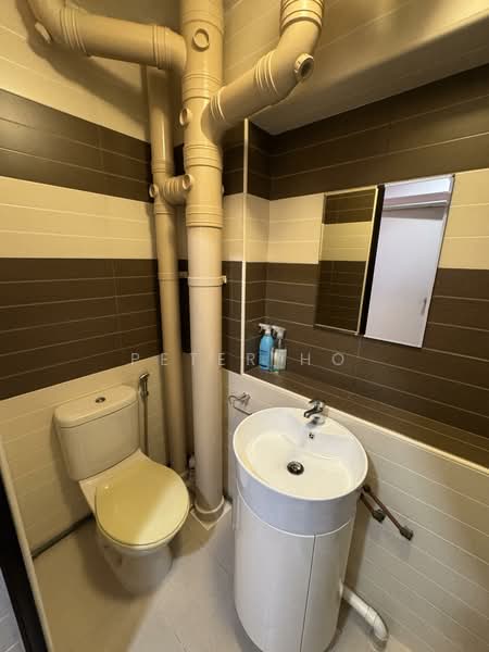 310A Anchorvale Road HDB Flat For Sale at S$ 838,888 | PropertyGuru Singapore - Bathroom