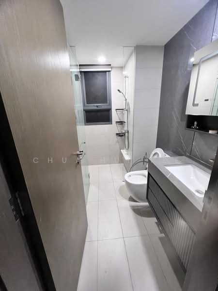Bellewaters Executive Condominium For Sale at S$ 2,000,000 | PropertyGuru Singapore - Bathroom