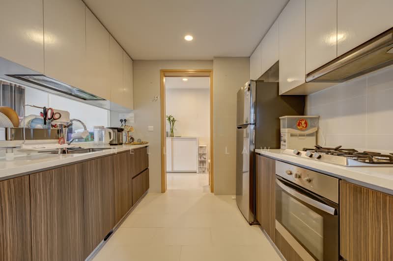 La Fiesta Condominium For Sale at S$ 1,990,000 | PropertyGuru Singapore - Kitchen