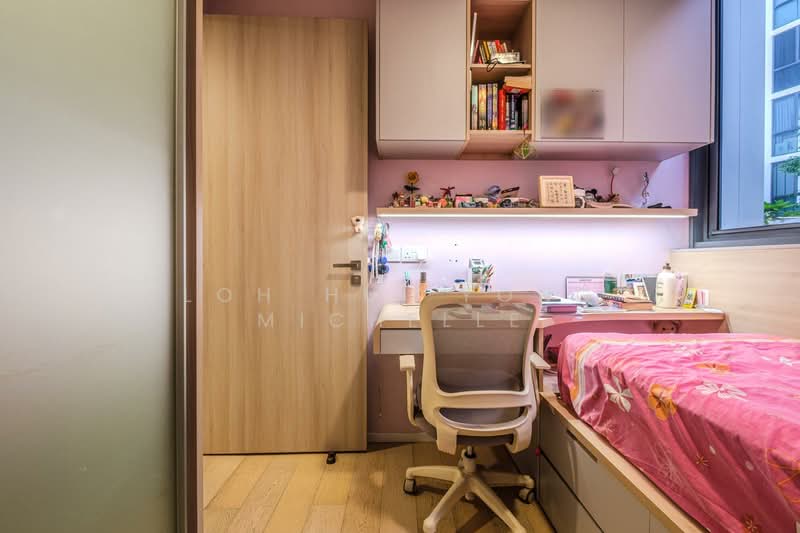 The Panorama Condominium For Sale at S$ 2,100,000 | PropertyGuru Singapore - Bedroom