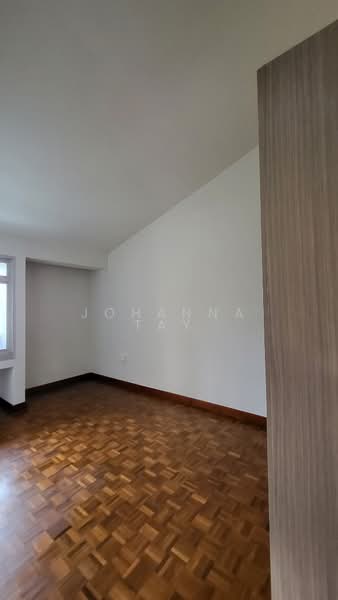 Chancery Court, 36A Dunearn Road, 3 Bedrooms, 2,034 sqft, Condominium For Rent, by Johanna Tay, 500096005 - Bathroom 3 - PropertyGuru.com.sg