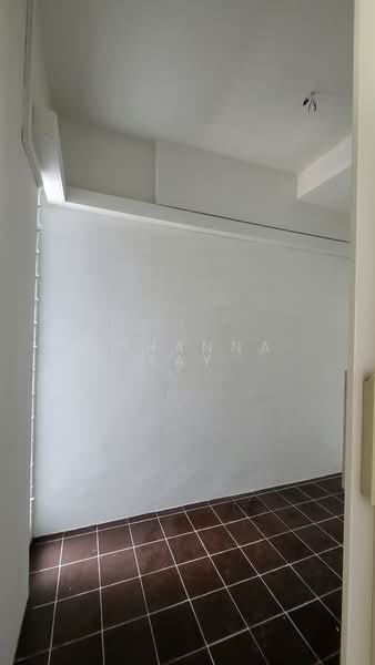 Chancery Court, 36A Dunearn Road, 3 Bedrooms, 2,034 sqft, Condominium For Rent, by Johanna Tay, 500096005 - Room (large enough for single bed) - PropertyGuru.com.sg