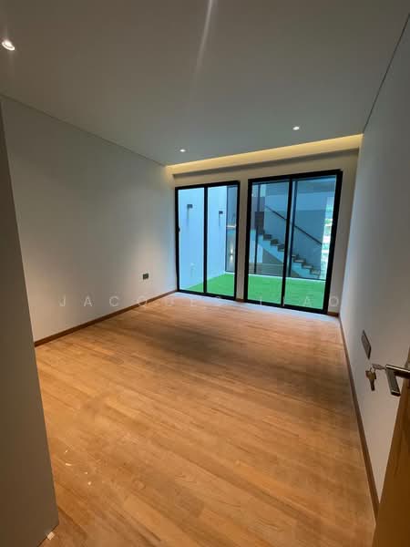 ✨ BRAND NEW FREEHOLD LANDED IN D15 | 6 BEDROOMS | LIFT | POOL | LUXURY LIVING ✨ Terraced House For Sale at S$ 9,580,000 | PropertyGuru Singapore - Interior