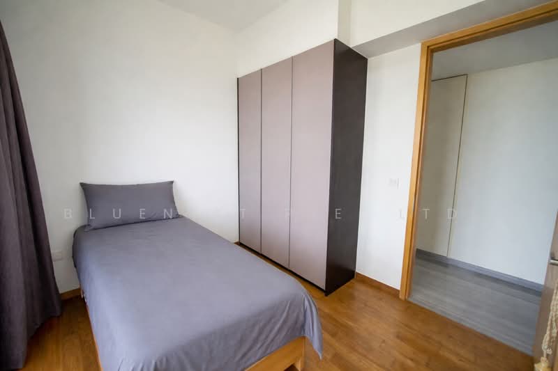 Cube 8 Condominium For Sale at S$ 4,290,000 | PropertyGuru Singapore - Bedroom