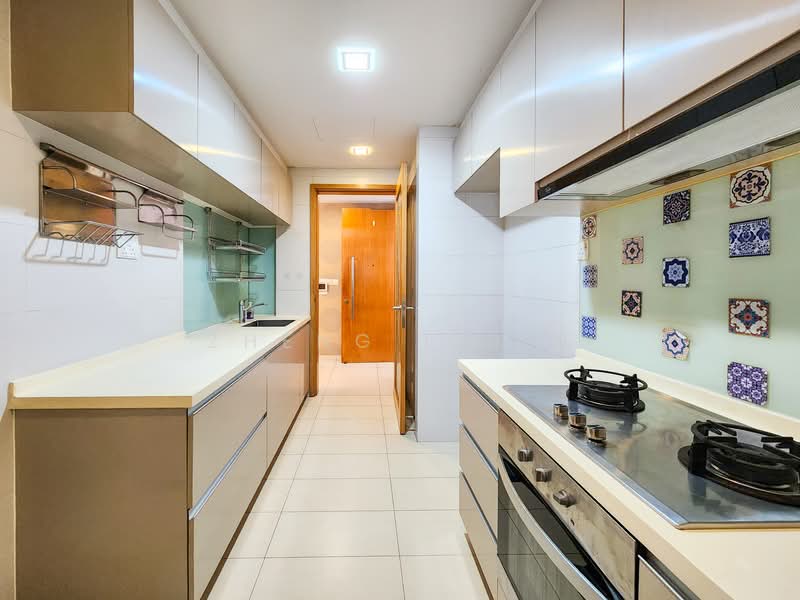 Prive, 31 Punggol Field, 4 Bedrooms, 1,098 sqft, Executive Condominium For Rent, by Zheng Libin, 500096019 - Kitchen - PropertyGuru.com.sg