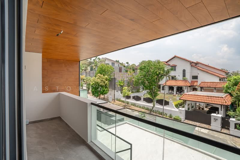 3 matlock rise Bungalow House For Sale at S$ 14,800,000 | PropertyGuru Singapore - Balcony