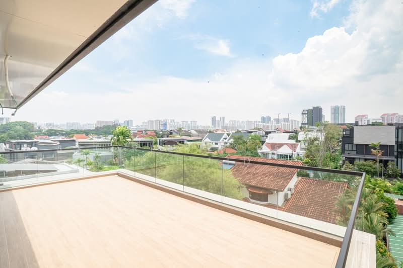 3 matlock rise Bungalow House For Sale at S$ 14,800,000 | PropertyGuru Singapore - Balcony