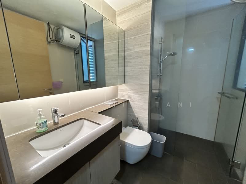 Hedges Park Condominium Condominium For Sale at S$ 1,220,000 | PropertyGuru Singapore