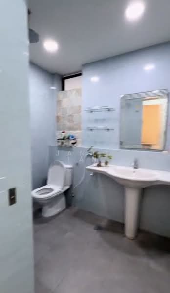 Balestier Point, 279 Balestier Road, 3 Bedrooms, 1,000 sqft, Apartment For Rent, by Janet Tan, 500096048 - Bathroom - PropertyGuru.com.sg