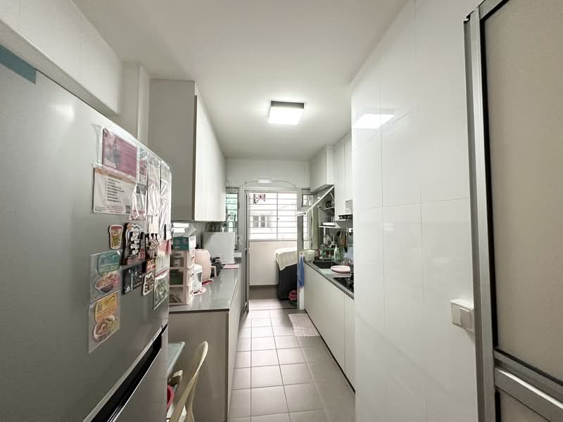 467A Fernvale Link, 467A Fernvale Link, Room Rental, 130 sqft, HDB Flat For Rent, by Er Lin, 500096050 - Kitchen - PropertyGuru.com.sg